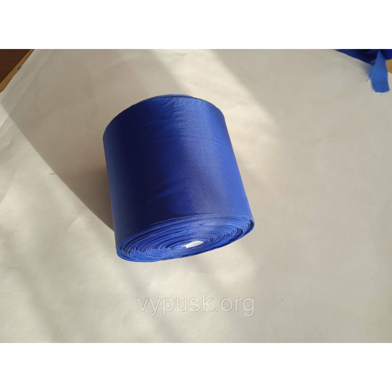 Мотки, бабіни, метражка синій шовк Мотки, бабіни, метражка синій шовк